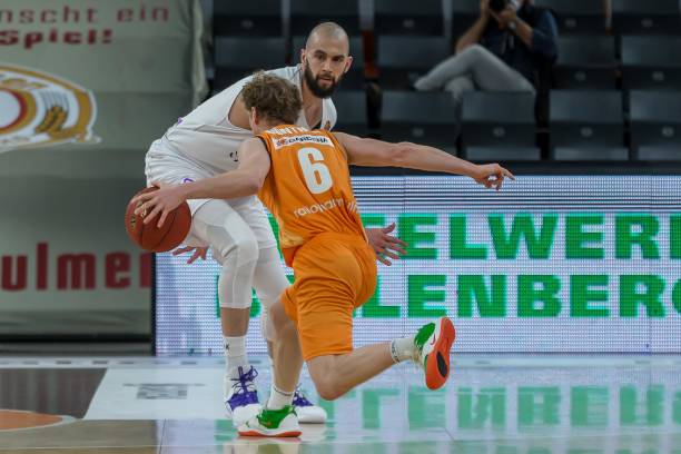 在全球足球 在全球足球